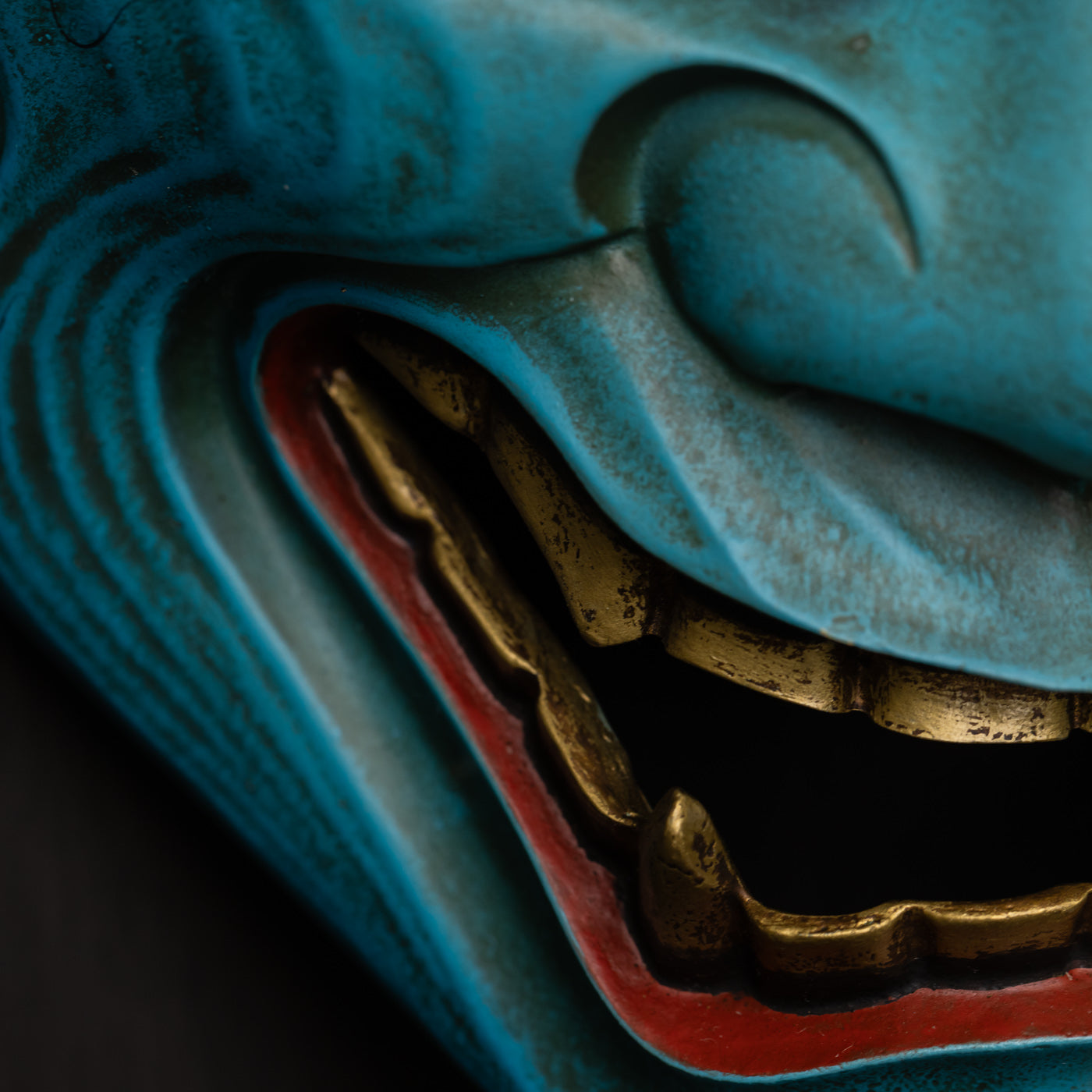 Real Blue Hannya Mask close up on mouth