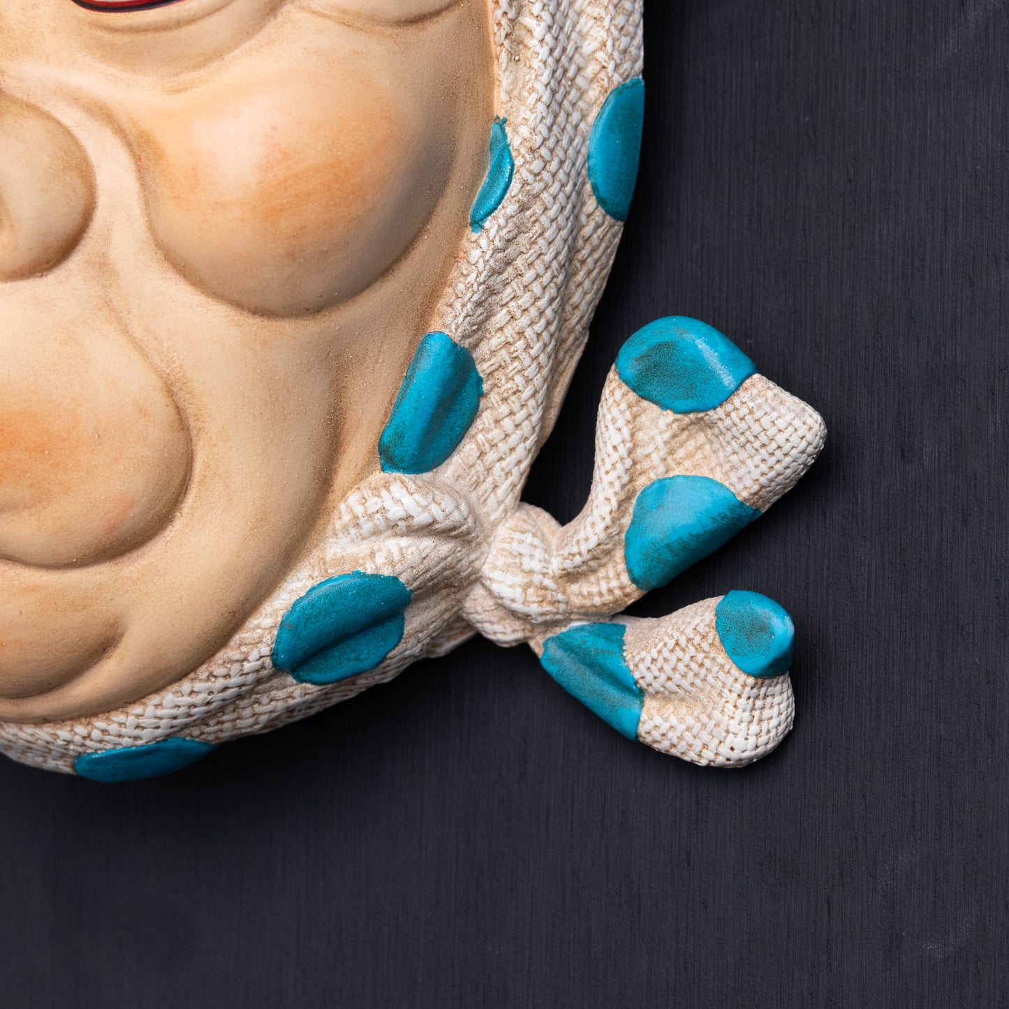 Hyottoko mask.
