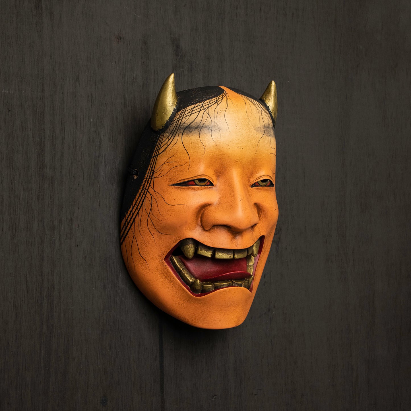 Namanari Mask canine teeth