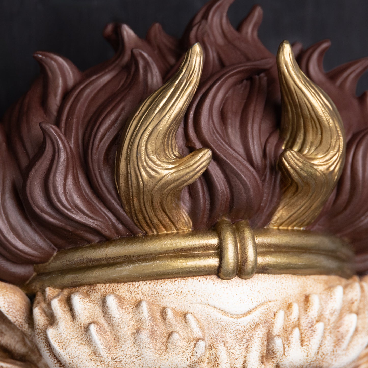 Raijin mask.