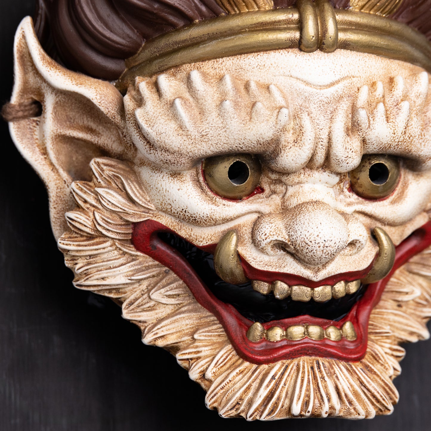Raijin mask.