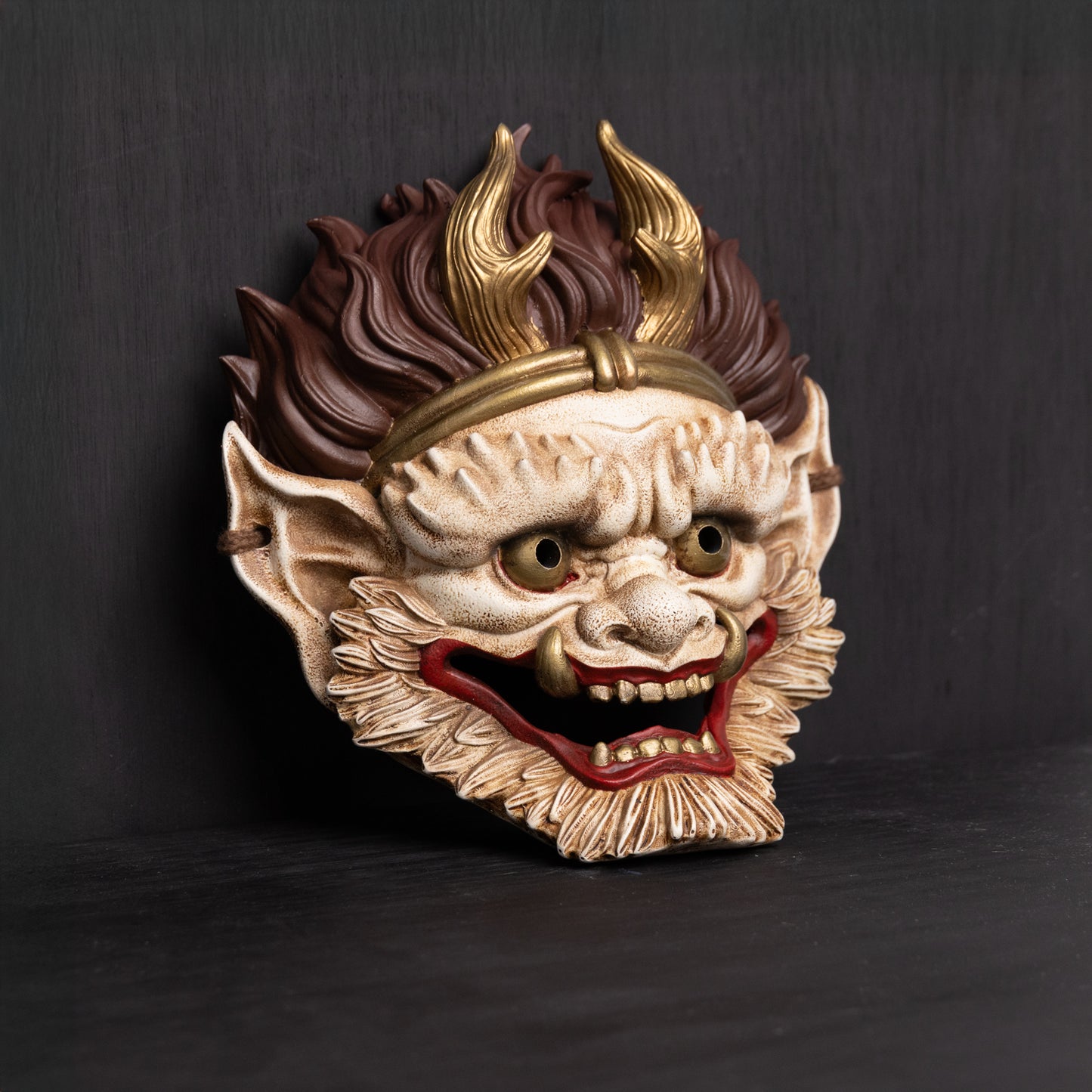 Raijin mask.