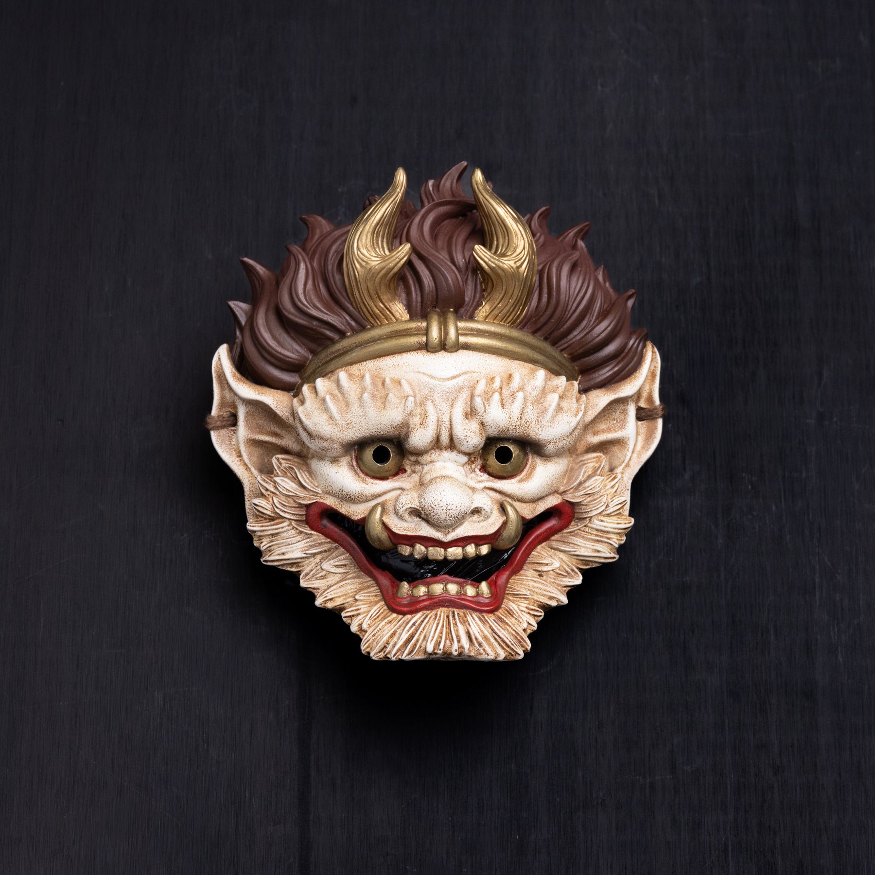 Raijin mask.